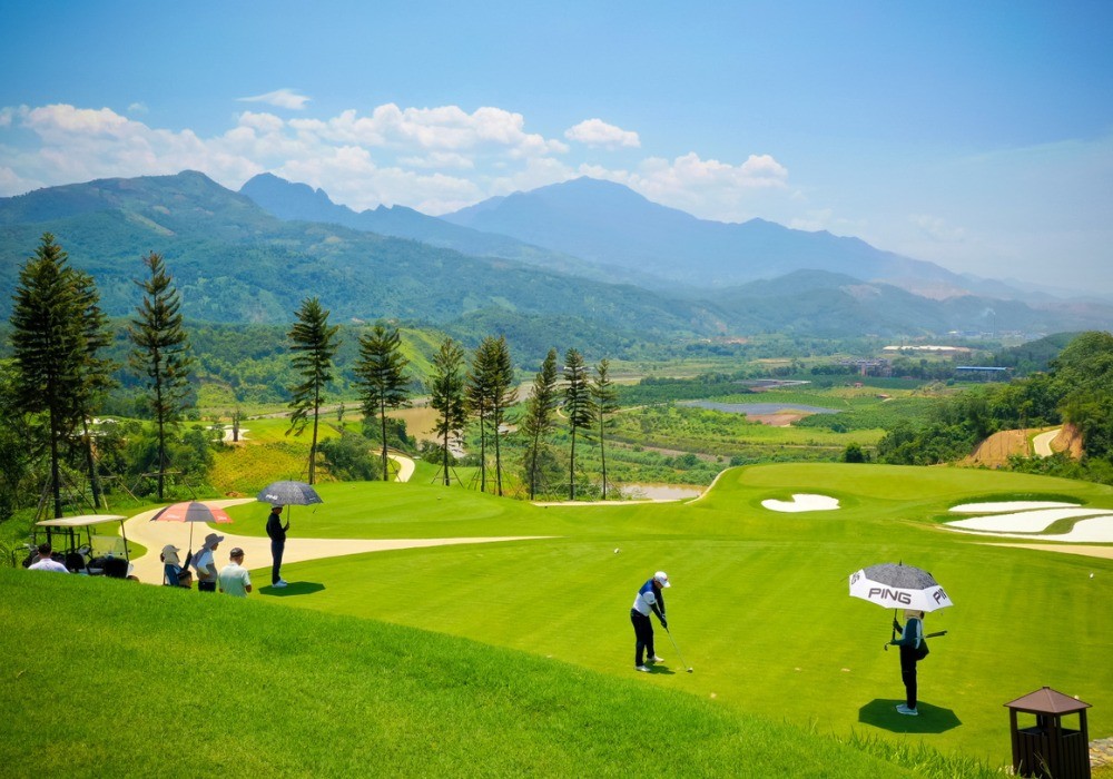 Sân Golf Sapa Grand Lào Cai