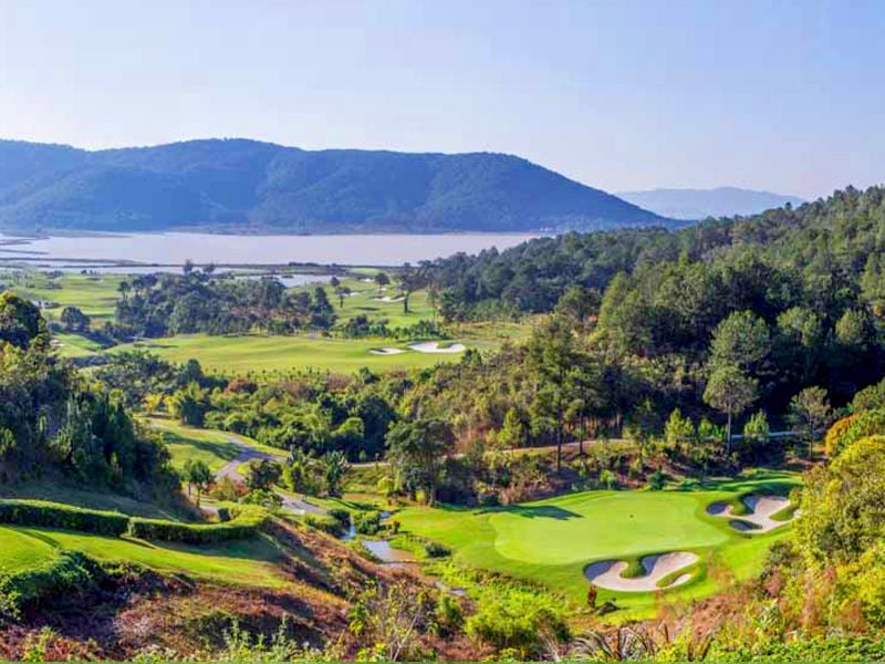 Sân Golf Dalat 1200 Đẳng Cấp Giữa Đại Ngàn